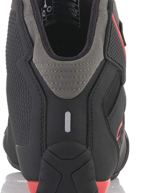 Load image into Gallery viewer, Men&#39;S Sektor Vented Street Motorcycle Shoe, Black/Gray/Red, 10.5
