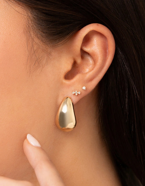 Load image into Gallery viewer, Gold Cloud Earrings
