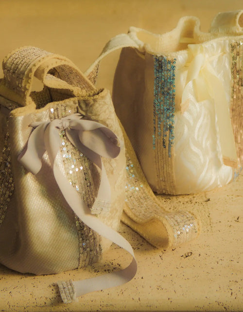 Load image into Gallery viewer, Posh Wayuu Mochila #5
