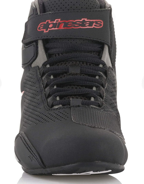 Load image into Gallery viewer, Men&#39;S Sektor Vented Street Motorcycle Shoe, Black/Gray/Red, 10.5
