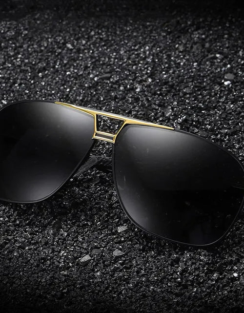 Load image into Gallery viewer, Mens Polarized Pilot Sunglasses Outdoor Driving UV400 Sun Glasses Sport Eyewear
